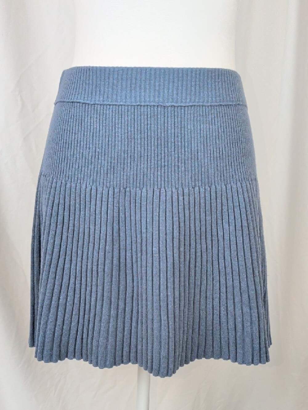 NWT Aerie Take Charge Ribbed Pleated Sweater Mini Skirt Blue Size M